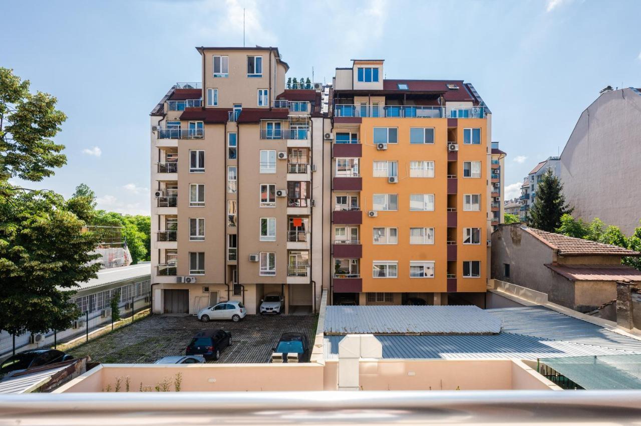 Nomad Haven: 1Bd Flat With Balcony & Desk Apartment Sofia Ngoại thất bức ảnh